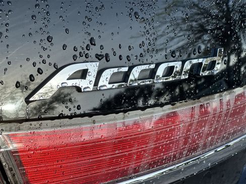 Used 2012 Honda Accord SE image 11