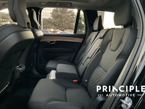 Certified 2025 Volvo XC90 B5 Plus image 20