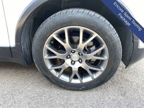 Used 2018 Buick Encore Sport Touring FWD image 8
