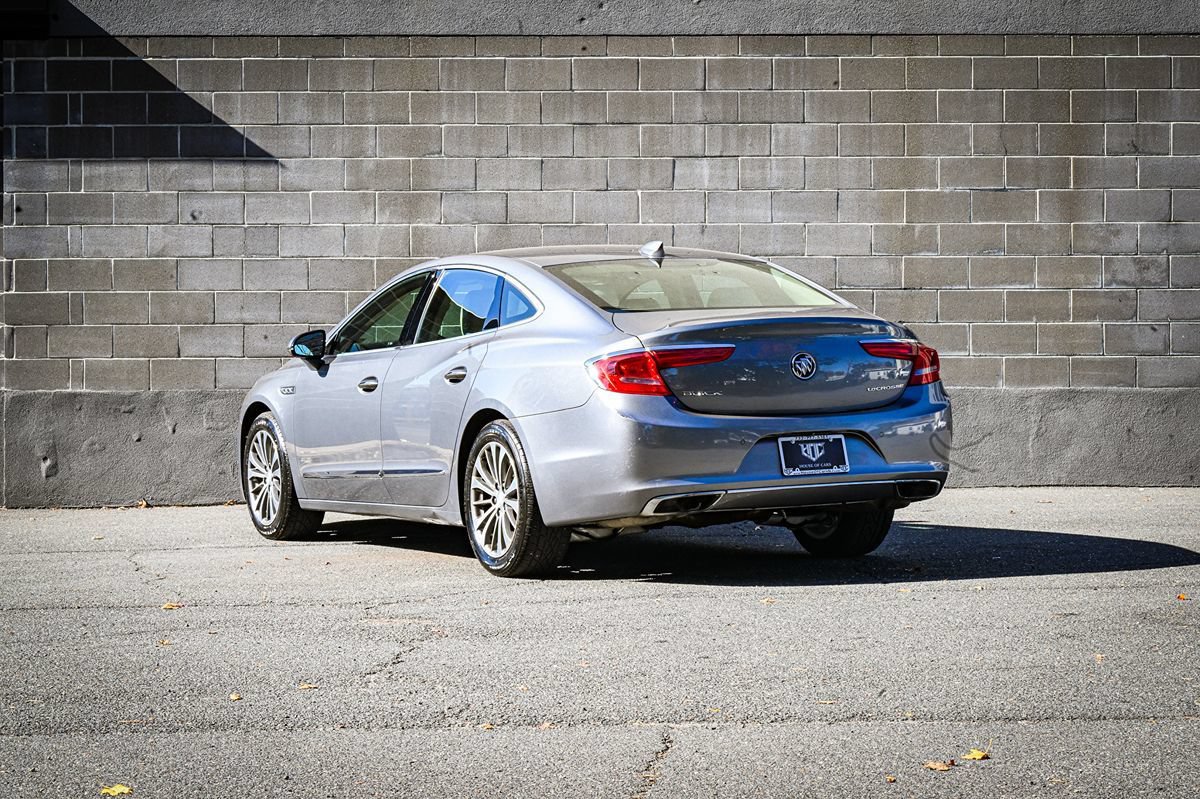 Used 2018 Buick LaCrosse Preferred FWD image 5