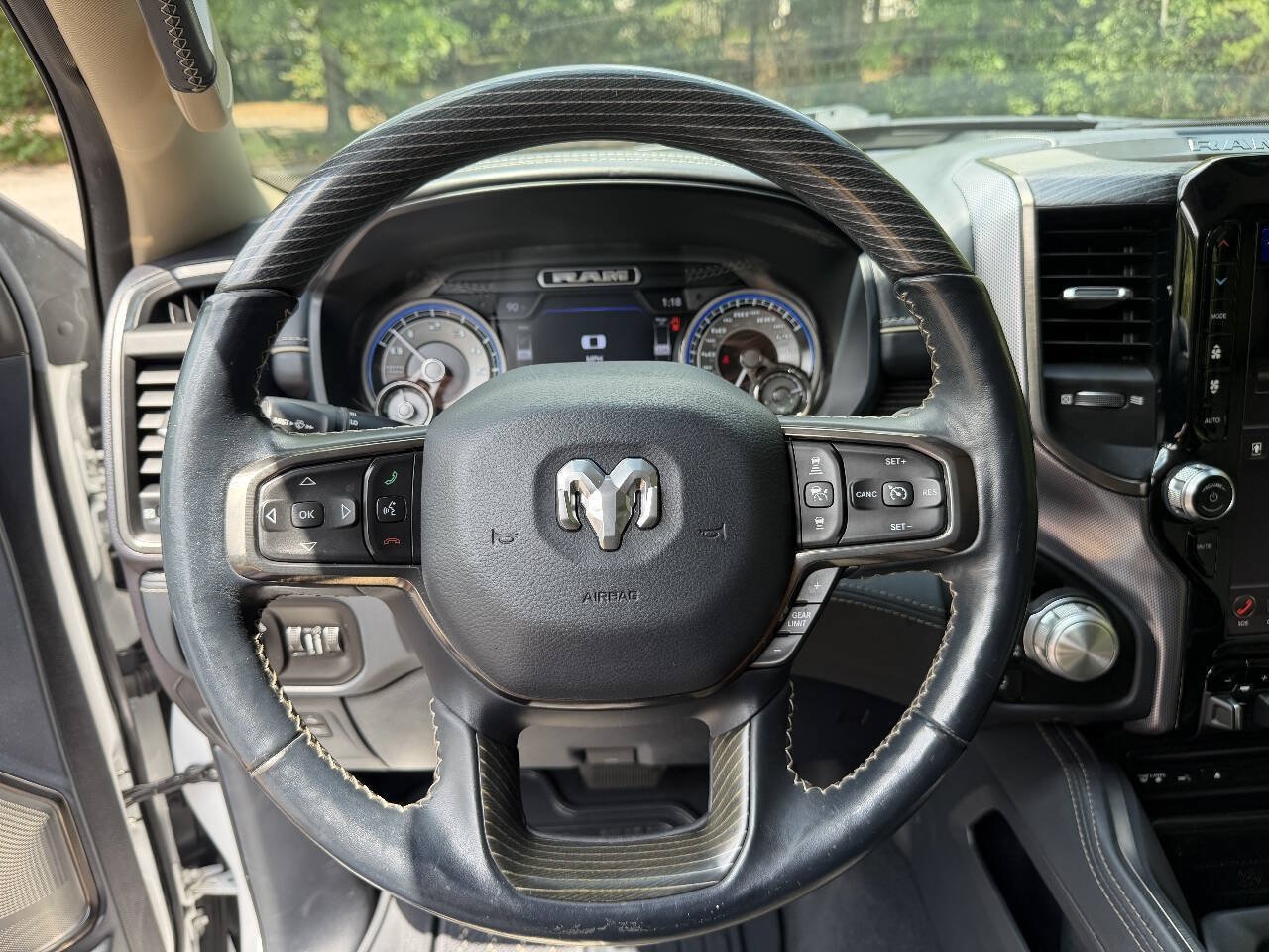 Used 2019 RAM 1500 Limited AWD/4WD image 10