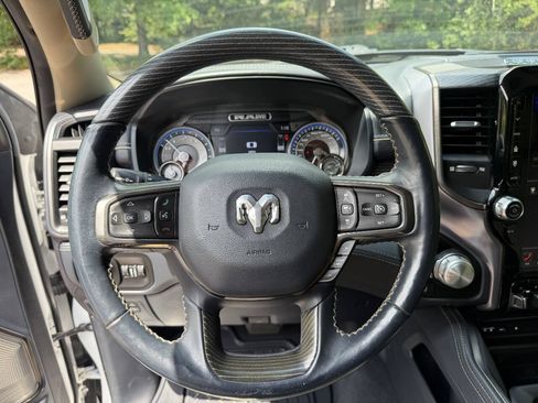 Used 2019 RAM 1500 Limited AWD/4WD image 10