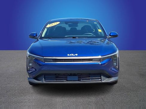 Used 2025 Kia K4 FWD image 2