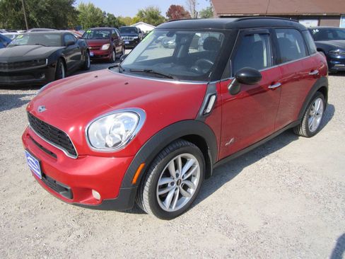 Used 2013 MINI Cooper Countryman S w/ Premium Pkg 2 AWD/4WD image 2