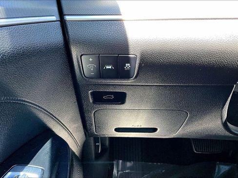 Used 2022 Kia K5 GT-Line FWD image 15
