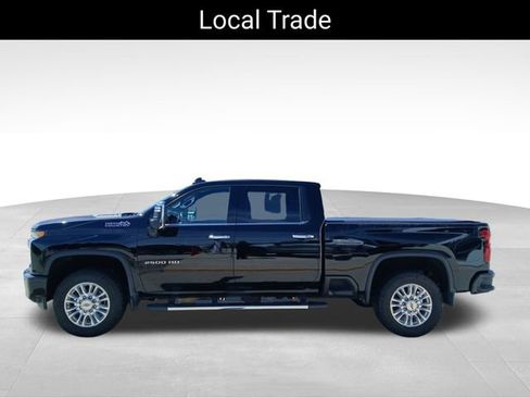 Used 2021 Chevrolet Silverado 2500 High Country w/ Technology Package AWD/4WD image 2