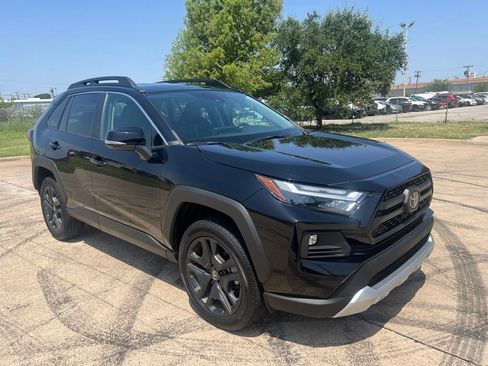 Used 2024 Toyota RAV4 Adventure AWD/4WD image 17