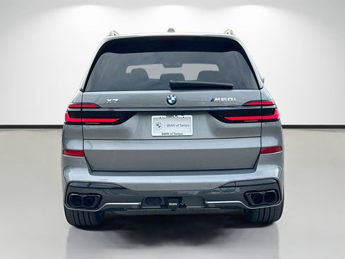 New 2026 BMW X7 M60i image 4