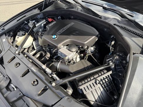 Used 2012 BMW 528i Sedan RWD image 14