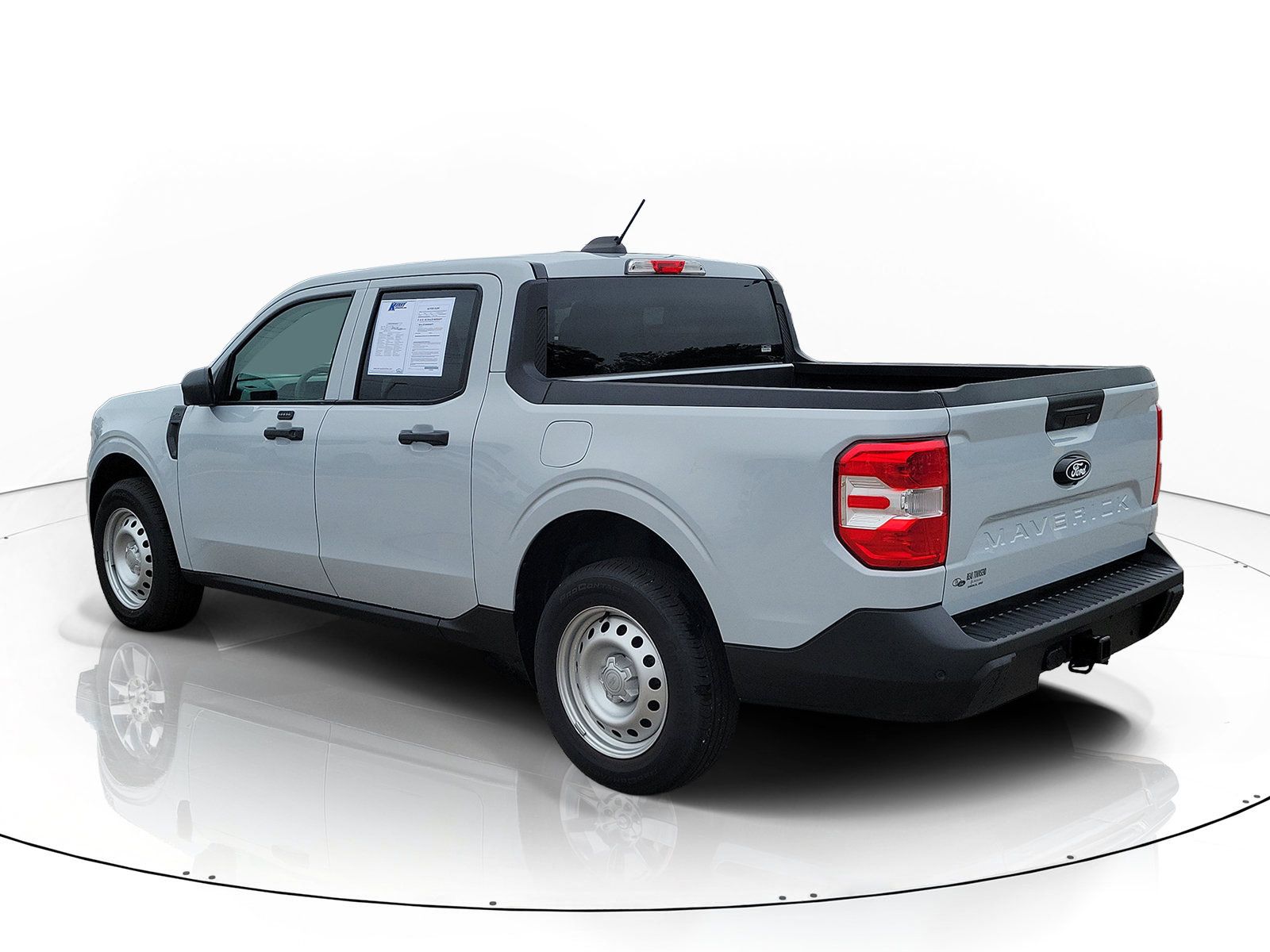 Used 2025 Ford Maverick XL w/ 4K Tow Package AWD/4WD image 4