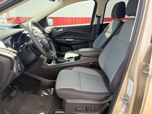 Used 2017 Ford Escape SE AWD/4WD image 21