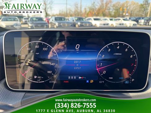 Used 2025 Mercedes-Benz C 300 4MATIC Sedan image 20