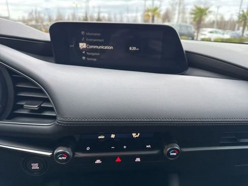 Used 2023 MAZDA MAZDA3 s image 17