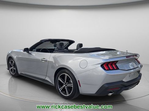 Used 2024 Ford Mustang Premium RWD image 6