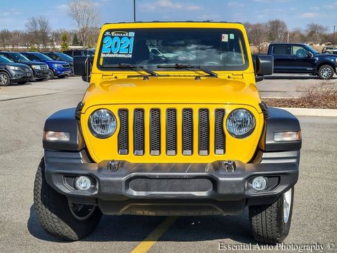 Used 2021 Jeep Wrangler Sport image 4