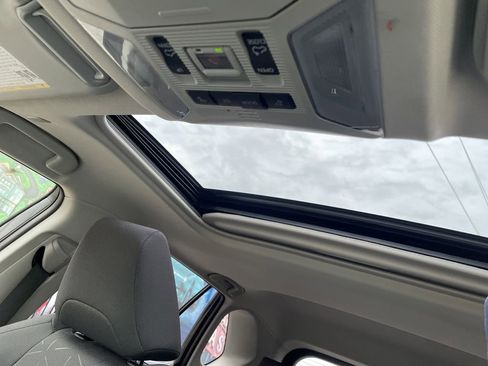 Used 2023 Toyota RAV4 XLE w/ Convenience Package image 21