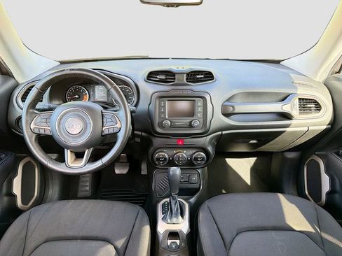 Used 2017 Jeep Renegade Latitude w/ Popular Equipment Group FWD image 15