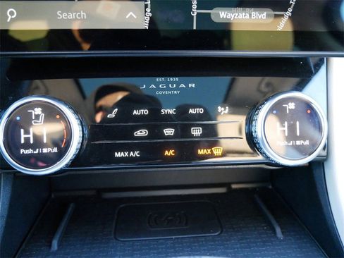 Used 2022 Jaguar F-PACE S image 20