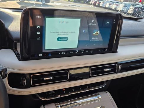 Used 2025 Lincoln Aviator Reserve w/ Illumination Package RWD image 20