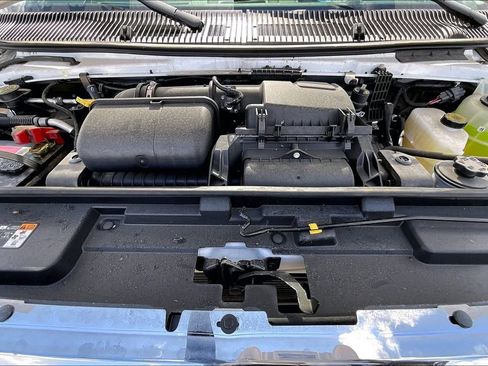 New 2024 Ford E-450 and Econoline 450 Super Duty w/ Power Windows & Locks Group image 7