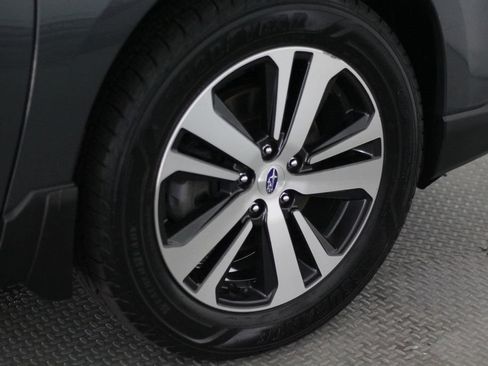 Used 2018 Subaru Outback 3.6R Limited AWD/4WD image 63