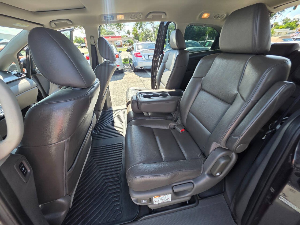 Used 2014 Honda Odyssey EX-L image 11