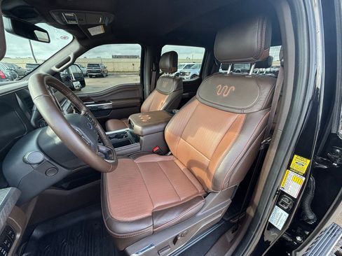 Used 2025 Ford F350 King Ranch w/ Chrome Package image 15