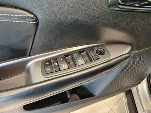 Used 2020 Dodge Journey Crossroad w/ Popular Equipment Group image 10