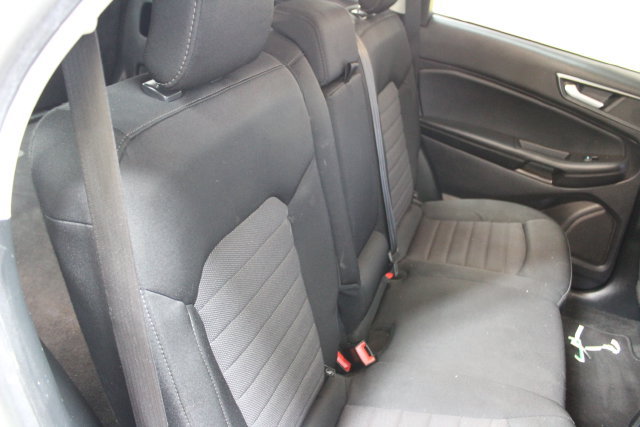 Used 2020 Ford Edge SE AWD/4WD image 9