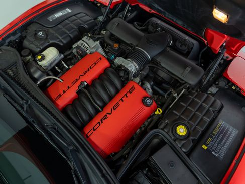 Used 2002 Chevrolet Corvette Z06 w/ Memory Pkg image 38