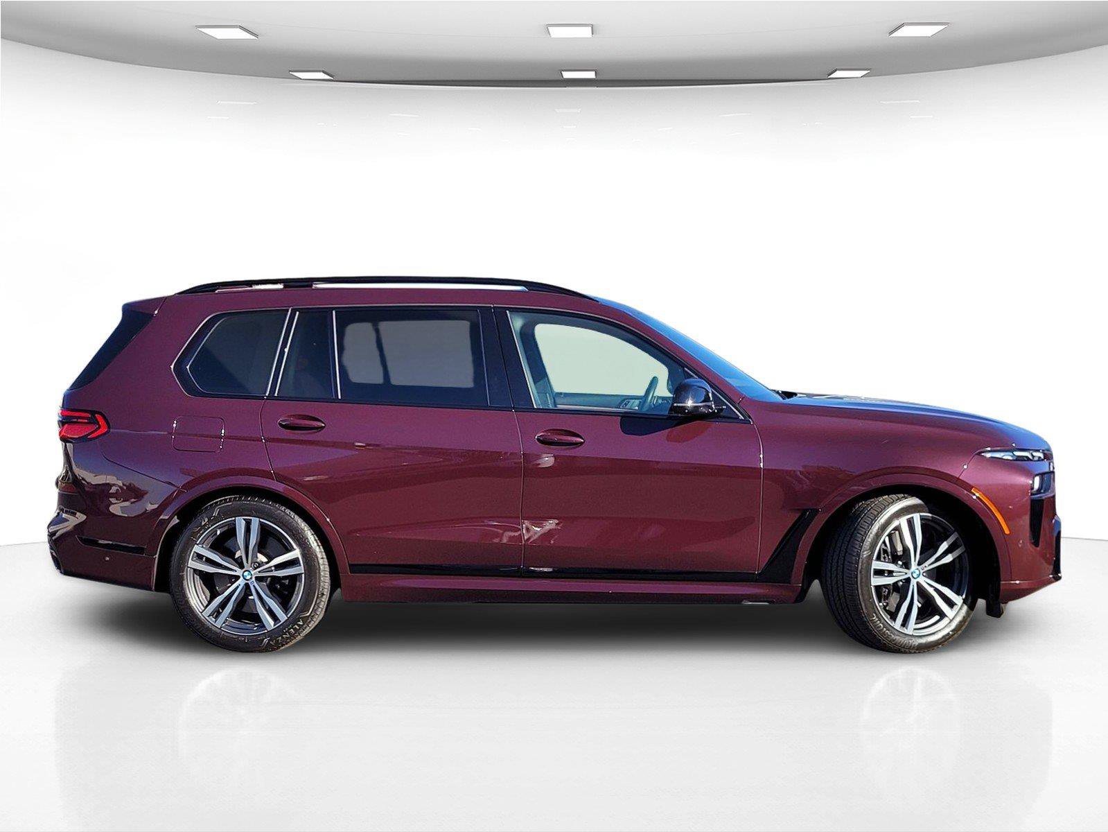 Used 2024 BMW X7 M60i w/ Executive Package AWD/4WD image 5