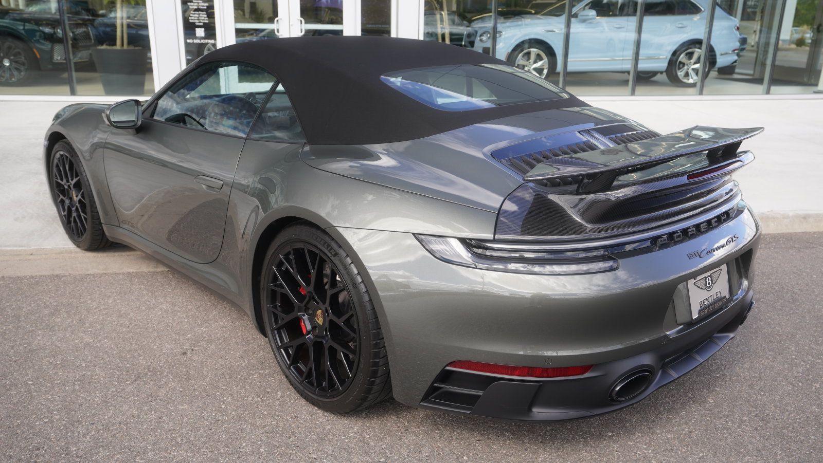 Used 2023 Porsche 911 Carrera GTS RWD image 9