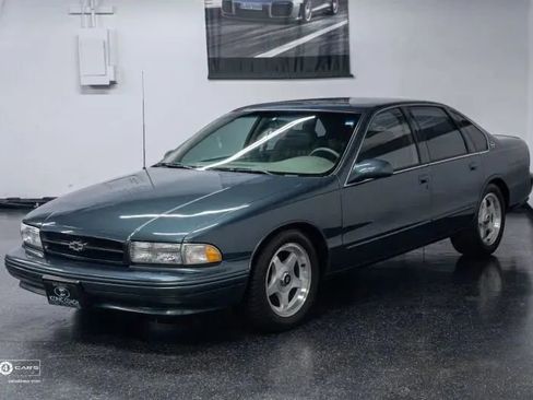 Used 1995 Chevrolet Impala SS RWD image 21