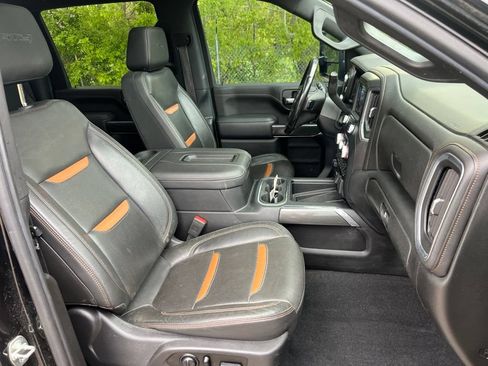 Used 2020 GMC Sierra 2500 AT4 w/ AT4 Premium Package AWD/4WD image 43