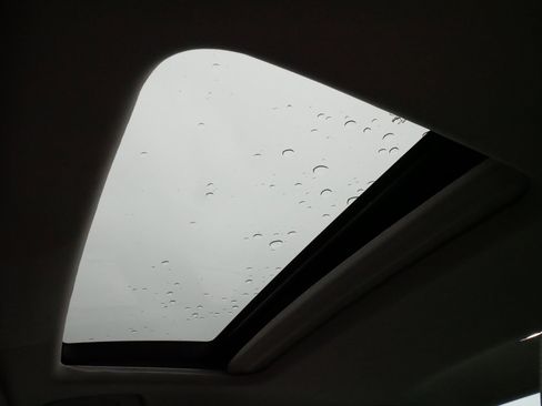 Certified 2023 Honda Accord EX image 32