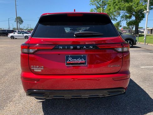 New 2026 Nissan Rogue Platinum AWD/4WD image 4
