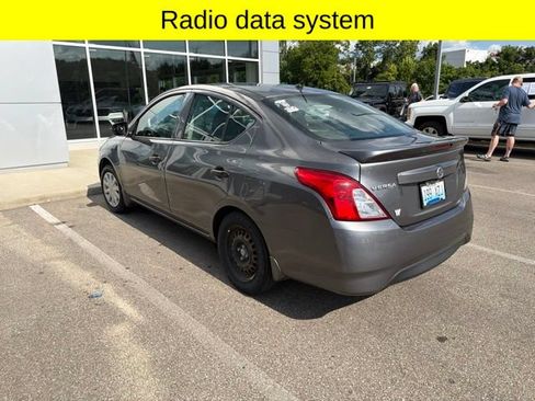 Used 2018 Nissan Versa S Plus FWD image 4