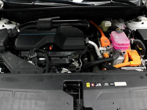 Used 2025 Hyundai Tucson SEL AWD/4WD image 17