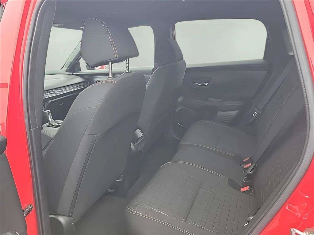 Used 2025 Honda HR-V Sport image 15