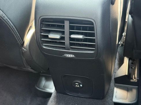 Certified 2022 Ford Escape SEL w/ SEL Stealth AWD Package image 16