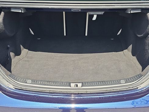 Used 2020 Mercedes-Benz E 350 Sedan image 12