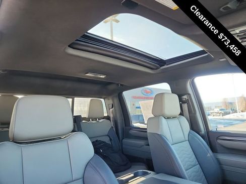 Used 2025 Chevrolet Silverado 2500 ZR2 w/ Technology Package image 22