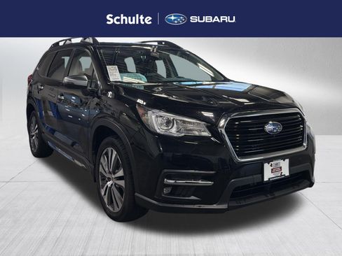 Used 2022 Subaru Ascent Touring AWD/4WD image 1