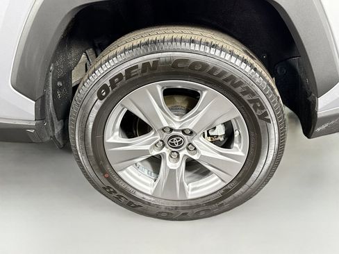 Used 2022 Toyota RAV4 LE image 36