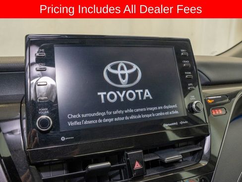 Used 2023 Toyota Camry XSE FWD image 11