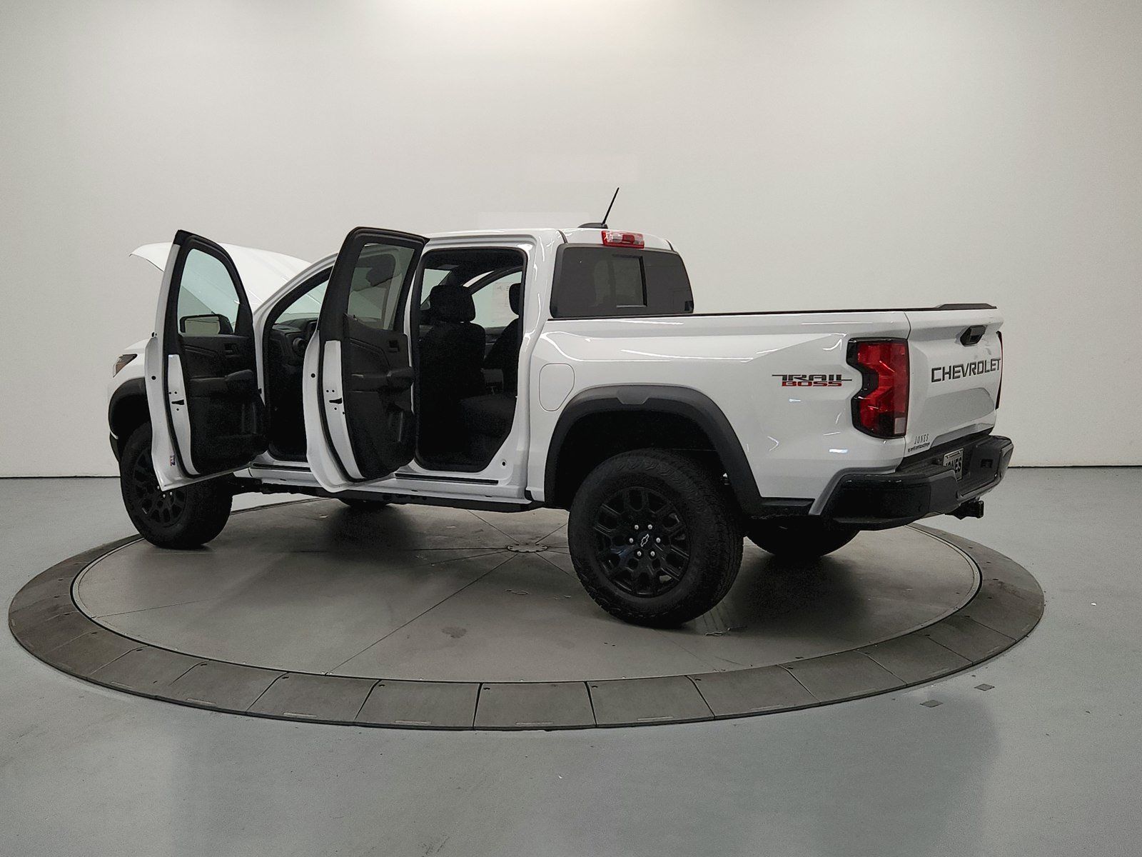 New 2026 Chevrolet Colorado Trail Boss AWD/4WD image 49