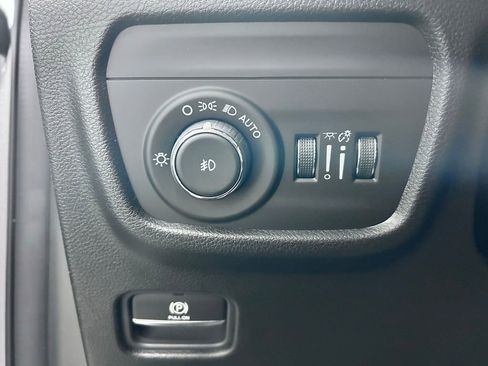 New 2026 Jeep Grand Cherokee Limited AWD/4WD image 7