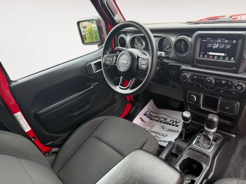Used 2023 Jeep Wrangler Sport AWD/4WD image 11