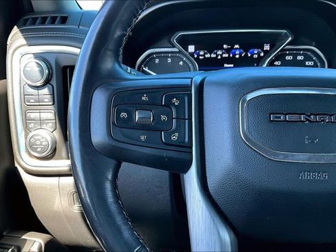 Used 2020 GMC Sierra 1500 Denali w/ Denali Ultimate Package AWD/4WD image 12