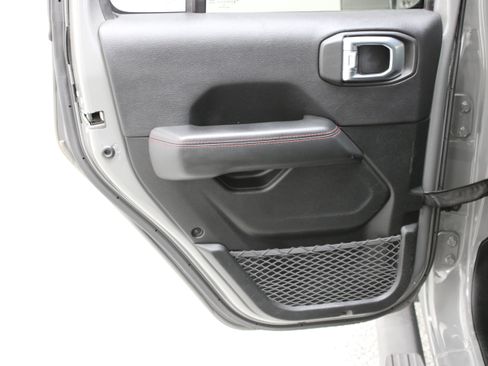 Used 2021 Jeep Gladiator Rubicon AWD/4WD image 28